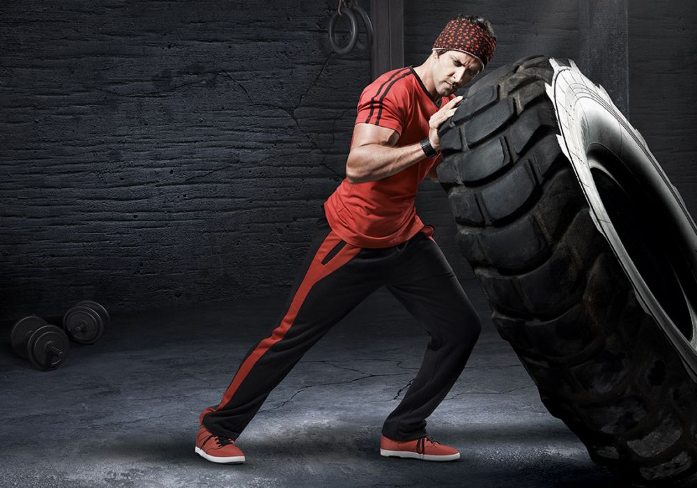 hrithik roshan-curefit-fitness-bengaluru