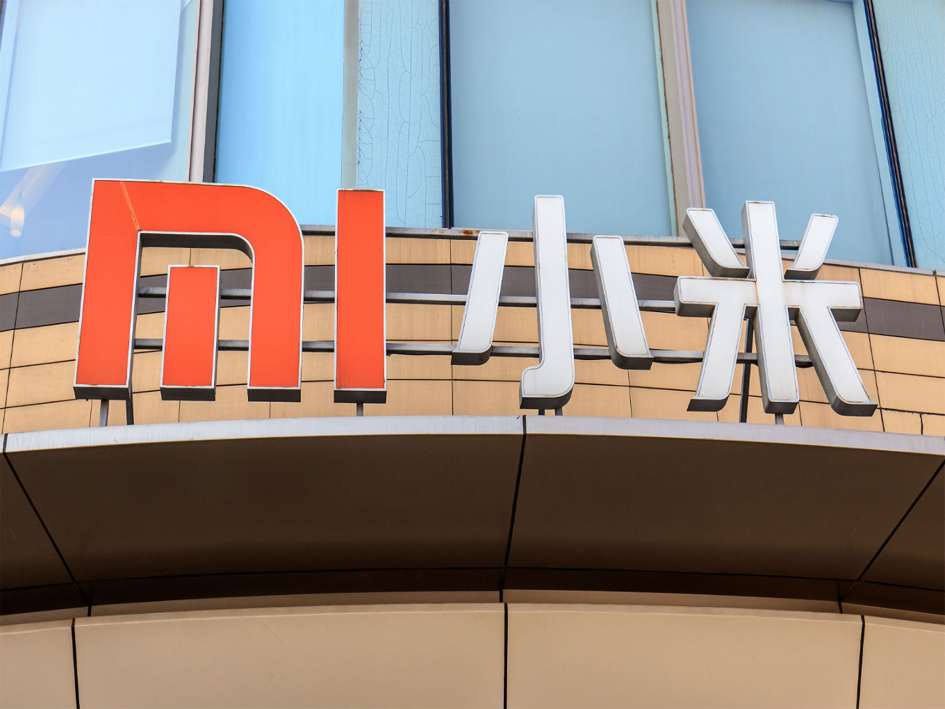 Xiaomi To Migrate Local Users Data To Indian Cloud Infra Of AWS & Microsoft Azure