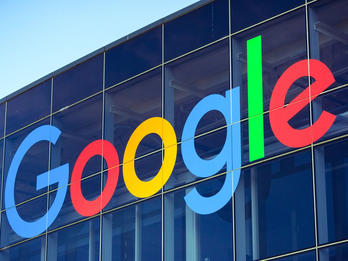 Google Adds New Features To Protect Users From Phishing