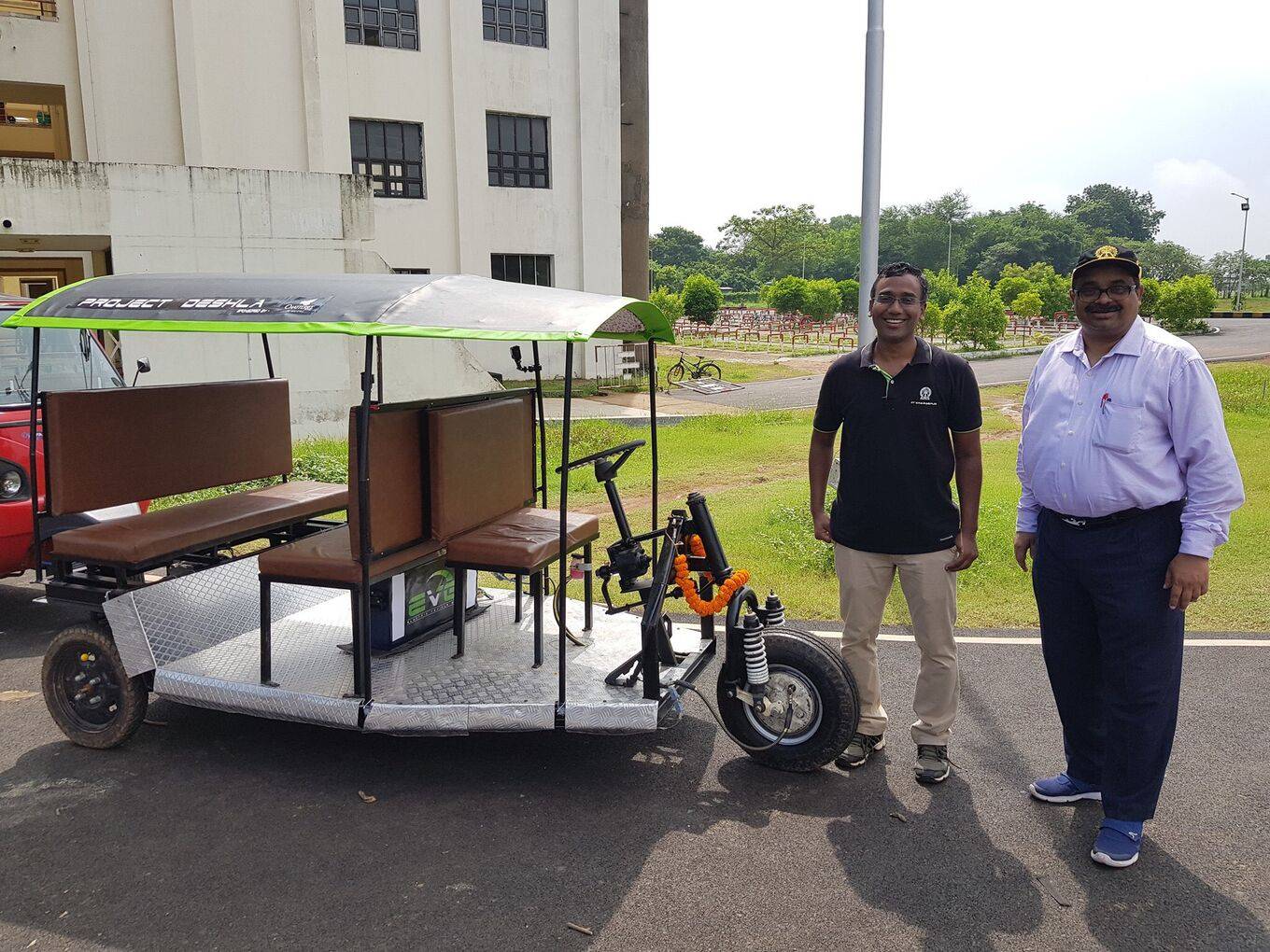 IIT KGP Students Builds Home Chargeable Electric Three-Wheeler, Deshla