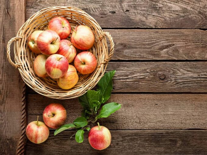 Can Agritech Supply Chain Startups Help J&K Emerge From Apple Crisis?