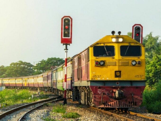 Indian Railways Set For Big Digital Leap With AI, Satellite Tracking