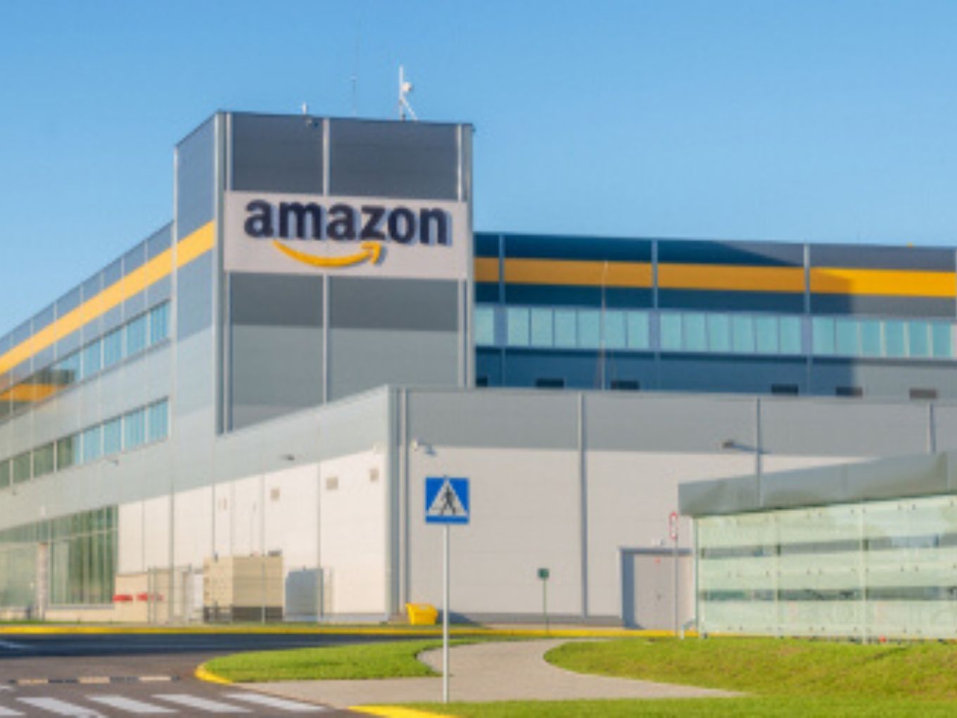 Amazon, Future group Reliance Deal