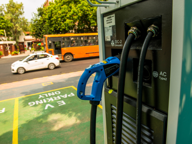 EV Charging Startup Exponent Energy Partners With Park+ To Set Up 1,000 Charging Zones