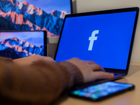 Meta Actioned 23.78 Mn Content Pieces Across Facebook, Instagram In August 2022