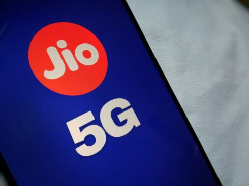 Reliance Jio Eyes $1.5 Bn From Global Lenders To Back 5G Capex