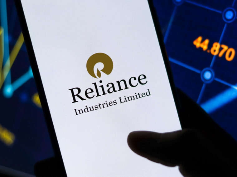 Reliance Reveals Its EV Cards By Unveiling Swappable Battery Stack