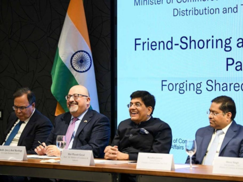 Piyush Goyal Calls The US To Invest In India’s EV Sector, Other Emerging Technologies