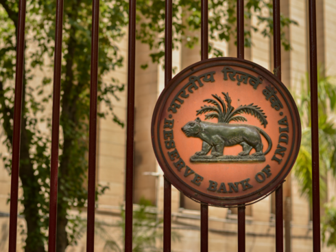 RBI Allows Banks To Offer Credit Lines To Customers Through UPI