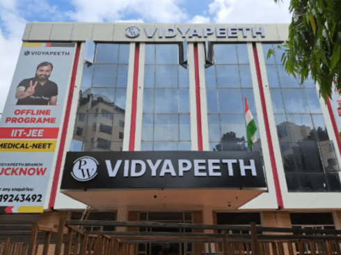 PhysicsWallah Invests $10 Mn To Launch 50 Vidyapeeth Centers Across India