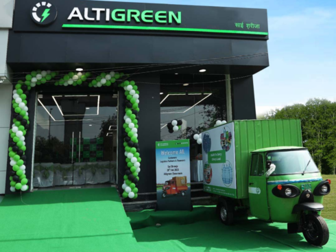 Reliance-Backed Altigreen In Talks To Raise $85 Mn, Eyes $350 Mn Valuation