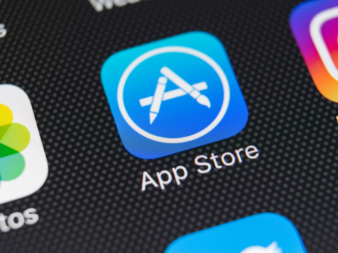 Apple India Cracks Down On Illegal Digital Lending Operators, Delists Multiple Apps