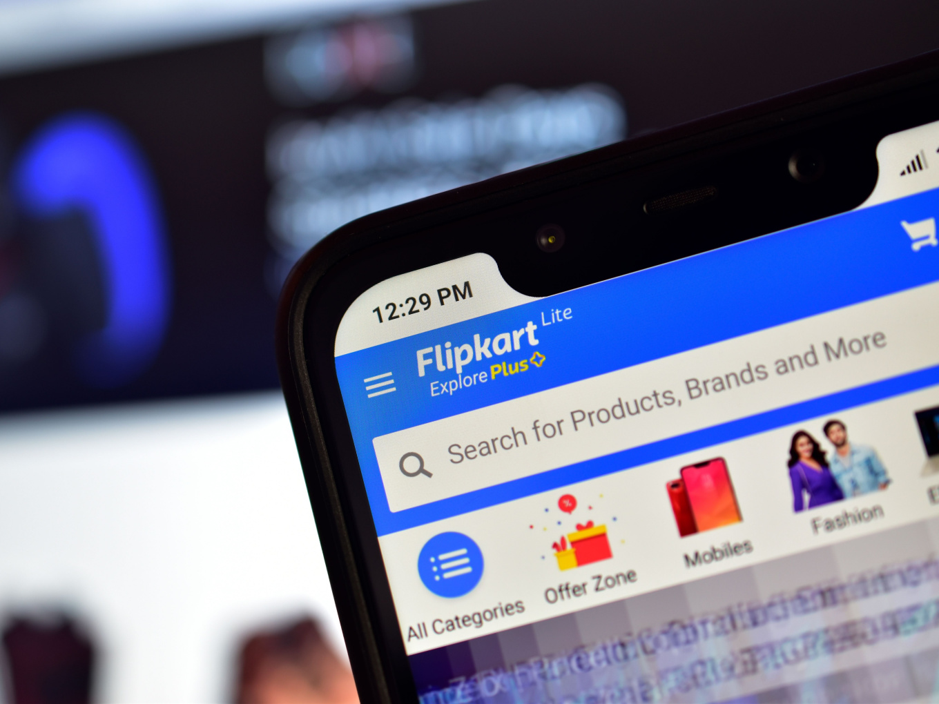 Flipkart Halts Grocery Deliveries Amid Footfall Surge During Festive Sales