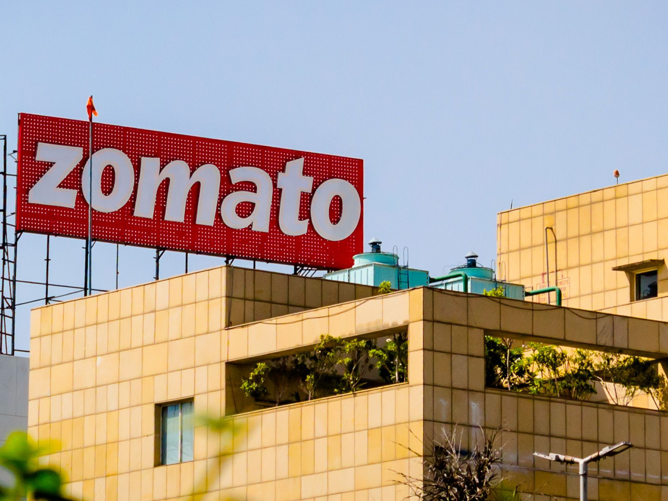 Zomato Allots 10.65 Cr ESOPs After Two Successive Profitable Quarters